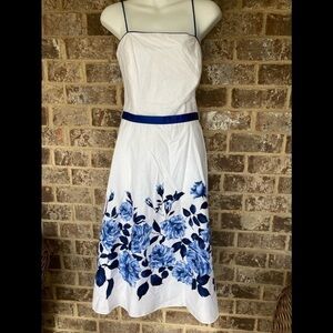 Jessica Howard Floral Print Dress Size 8 Fit and Flare White/ Blue Vintage